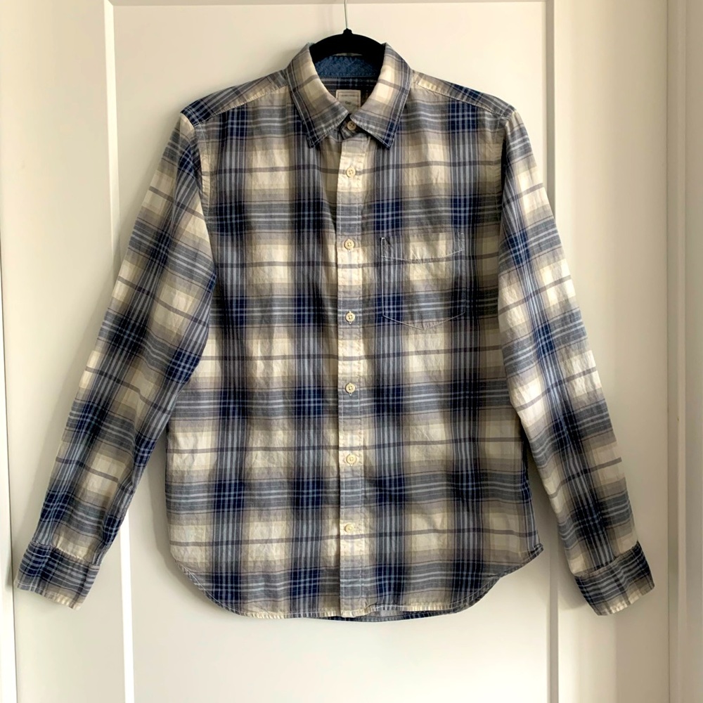 GAP plaid long sleeve button down SML